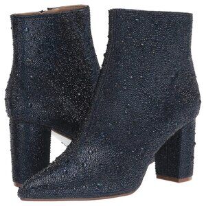 BN Betsey Johnson Cady Heels in Navy Sz 6.5